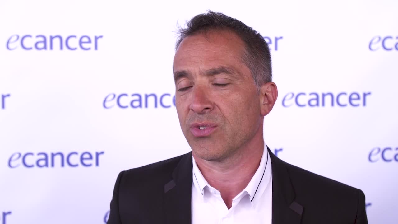 肺癌患者管理中，通过患者自述来进行网络为基础的随访与日常监控对比